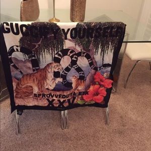 😍 Gucci Silk Scarf - ‘Guccify Yourself’ 100% Auth